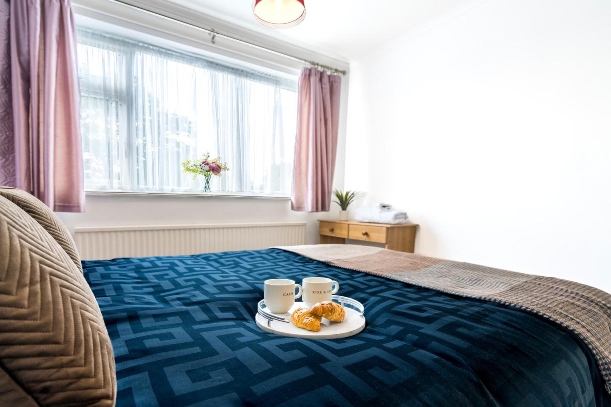 Leicester Oadby 4 Bed Home, 8 Guests, Park 5 Cars ภายนอก รูปภาพ